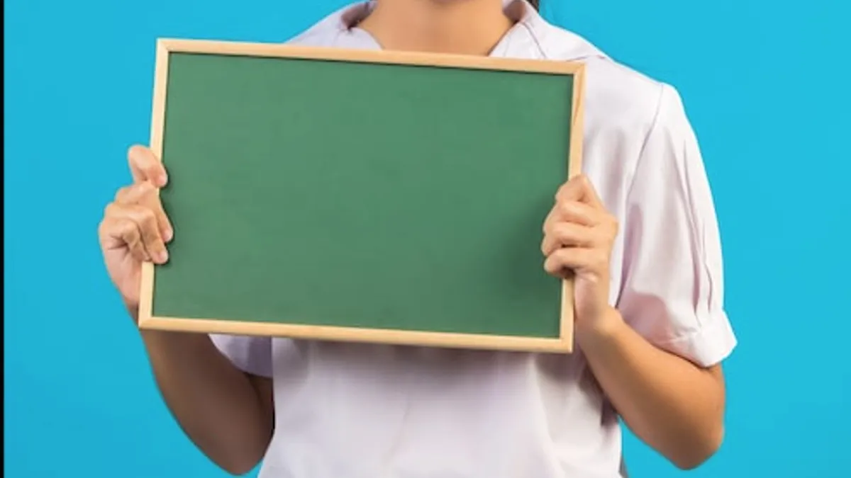Học hết lớp 9 thì gọi là gì