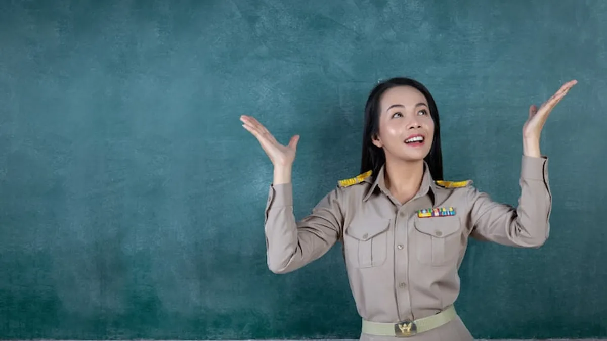 Lương giáo viên hạng 1, 2, 3 là gì